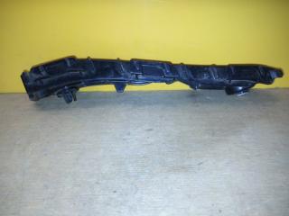 Кронштейн переднего бампера правый AVALON 13-18