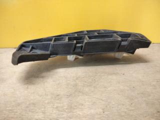 Кронштейн переднего бампера правый CRV 02-06