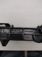 Кронштейн заднего бампера левый PRIUS 16-