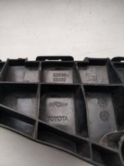 Кронштейн переднего бампера левый AVENSIS 08-18