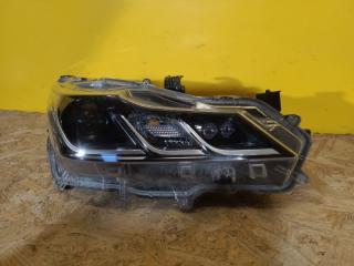 Фара правая TOYOTA COROLLA 18-