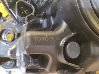 Фара правая COROLLA 18-