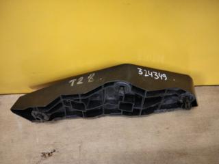 Кронштейн переднего бампера левый AVENSIS 08-18