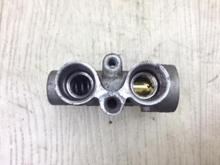 Термостат CAYENNE 10-18 2011 4.8L