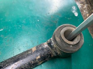 Рычаг задней подвески поперечный левый CAMRY 40 06-11