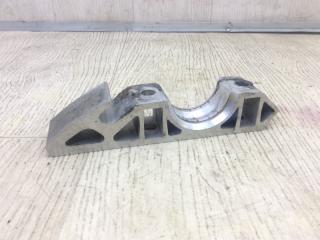 Крепление стабилизатора PORSCHE CAYENNE 10-18 2011 Б/У Крепление стабилизатора PORSCHE CAYENNE 10-18 2011