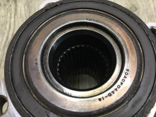 Ступица задняя правая LS600HL 06-17 2008 Седан 5.0