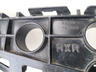 Кронштейн переднего бампера правый RX350/450 15-22