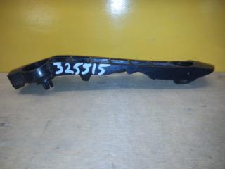 Кронштейн переднего бампера правый AVALON 13-18