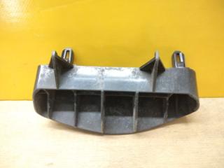 Кронштейн заднего бампера правый AVENSIS 08-18