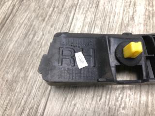 Кронштейн заднего бампера правый ELANTRA AD 16- 2018 2.0 G4NH