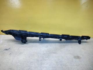 Кронштейн заднего бампера правый COROLLA 150 06-13