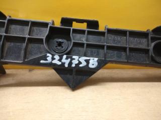 Кронштейн заднего бампера левый COROLLA 150 06-13