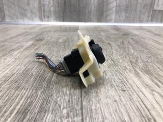 Блок управления зеркалами X-TRAIL/ROGUE T32 13-20 2017 2.5 QR25DE