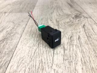Кнопка открывания багажника внутренняя NISSAN X-TRAIL/ROGUE T32 13-20 2017
