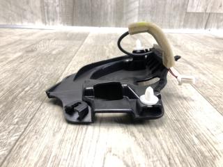 Накладка зеркала передняя левая X-TRAIL/ROGUE T32 13-20 2017 2.5 QR25DE