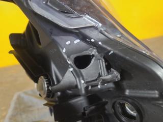 Фара правая PRIUS 16-