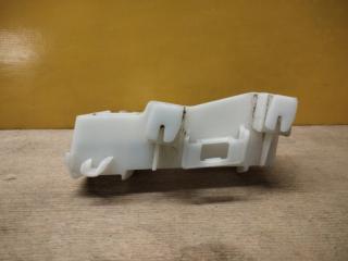 Кронштейн заднего бампера правый TOYOTA COROLLA E170 13-19