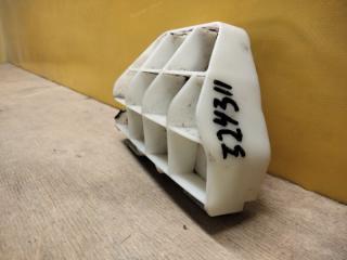 Кронштейн заднего бампера левый COROLLA 150 06-13