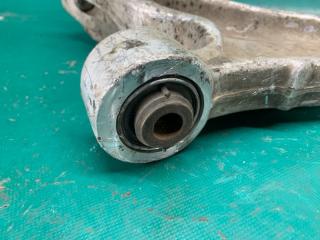 Рычаг передней подвески нижний передний левый MDX (YD2) 06-13 2010 YD2 3.7 J37A1