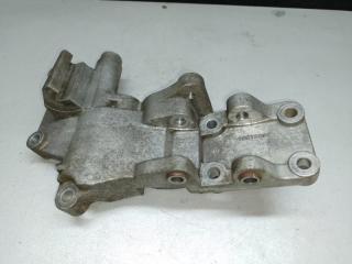 Кронштейн генератора MITSUBISHI LANCER X 10 07-15 Б/У Кронштейн генератора MITSUBISHI LANCER X 10 07-15