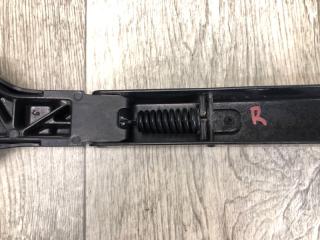 Поводок стеклоочистителя передний правый RX350/450 09-15 2011 2GR-FXE 3.5L