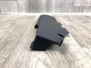 Пыльник крыла левый RAV4 13-19 2016 2.5 2ARFE