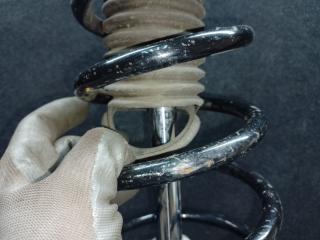 Амортизатор задний левый ES300 ES330 01-06 2005 XV30 3.3 3MZFE