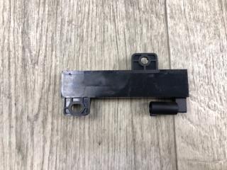 Антенна задняя левая CHEROKEE 14- 2016 2.4 ED8