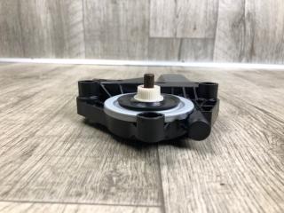 Моторчик стеклоподъемника передний левый CHEROKEE 14- 2016 2.4 ED8