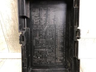 Блок предохранителей моторный отсек CHEROKEE 14- 2016 2.4 ED8