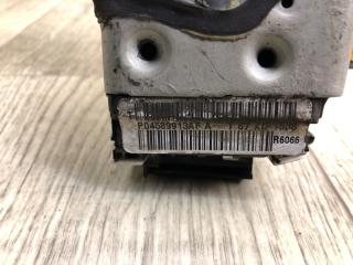 Замок двери передний левый CHEROKEE 14- 2016 2.4 ED8