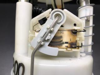 Топливный насос NV200 USA 13-