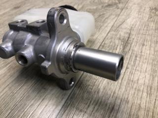 Главный тормозной цилиндр FX/QX70 S51 08-17 2008 5.0 VK50VE