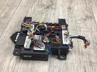 Блок предохранителей салон MITSUBISHI OUTLANDER XL 05-13 Внедорожник 3.0