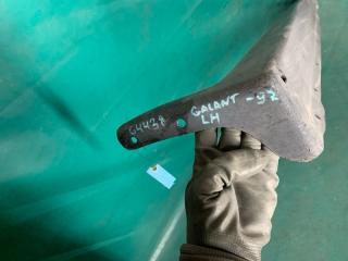 Накладка порога наружная левая MITSUBISHI GALANT 93-97