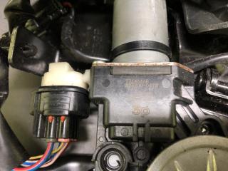 Механизм складывания крыши правый MX-5 15-