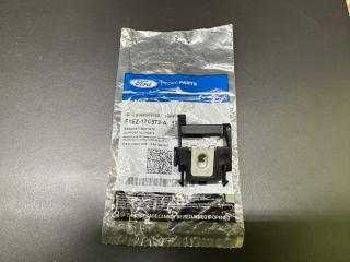 Кронштейн переднего бампера FORD FOCUS 10-18