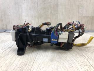 Блок предохранителей салон SUZUKI GRAND VITARA 05-15 Внедорожник 2.0 J20A