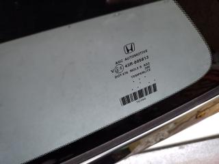 Стекло в кузов заднее левое PILOT 15- 2017 3.5L