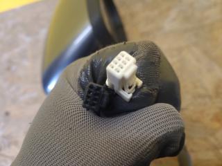 Зеркало правое LEAF 18-