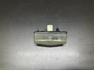 Подсветка номера PRIUS - 30 09-17 2013 1.8 2ZRFXE