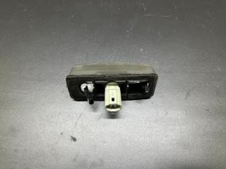 Подсветка номера TOYOTA PRIUS - 30 09-17 1.8 2ZRFXE