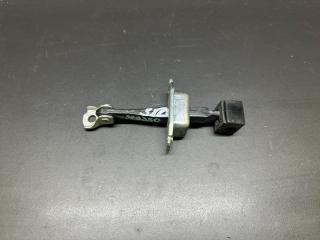 Ограничитель двери передний правый MITSUBISHI LANCER X 10 07-15 2014