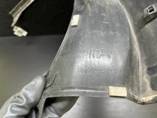 Накладка крышки багажника левая RAV4 05-12