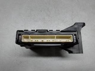 Блок управления печкой TOYOTA PRIUS - 30 09-17 1.8 2ZRFXE