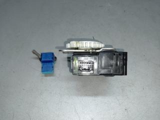 Моторчик заслонки печки TOYOTA PRIUS - 30 09-17 1.8 2ZRFXE