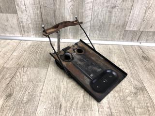 Полка аккумулятора SUZUKI GRAND VITARA 05-15 2005