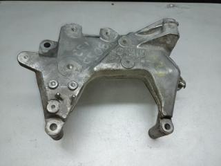 Кронштейн опоры двигателя правый X-TRAIL/ROGUE T32 13-20 2015 2.5 QR25DE