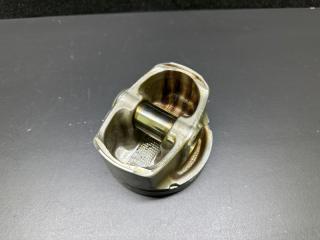 Поршень CAMRY 55 14-17 2015 ASV50 2.5 2ARFE